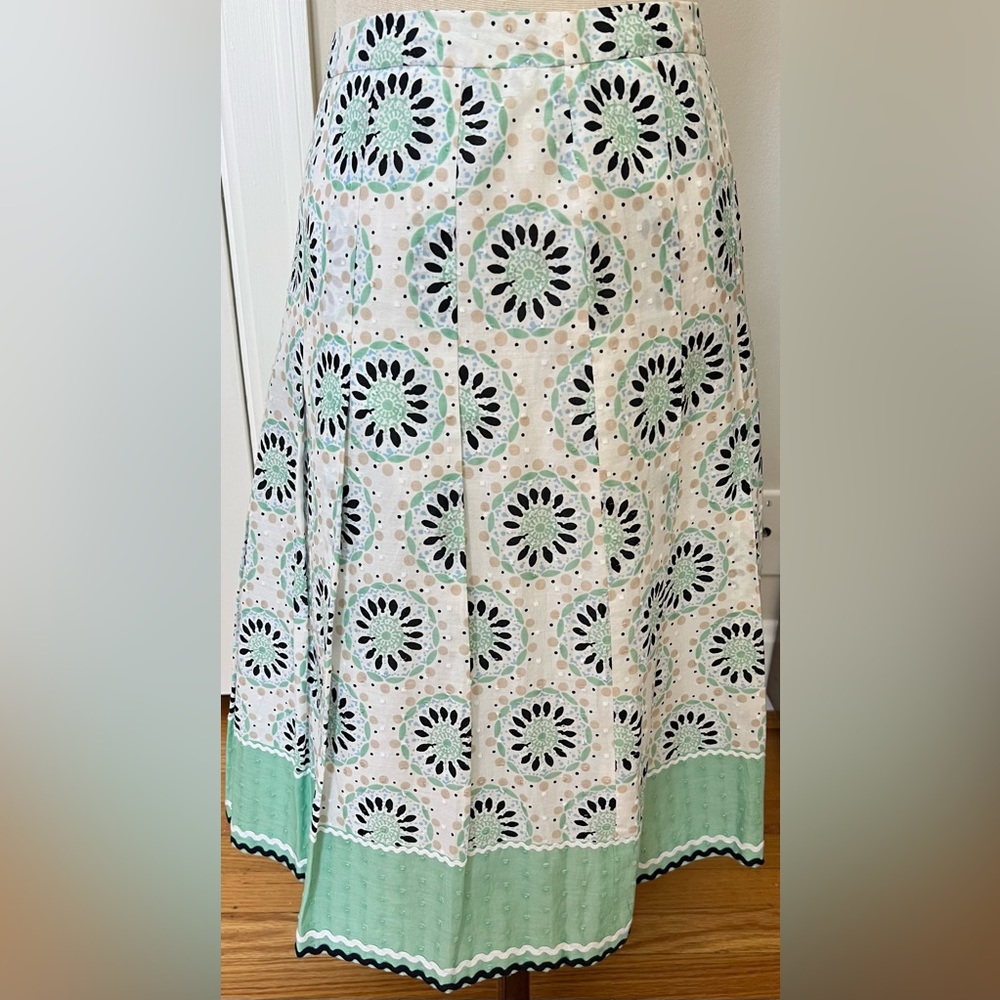 Ann Taylor Loft skirt.  Size 4
